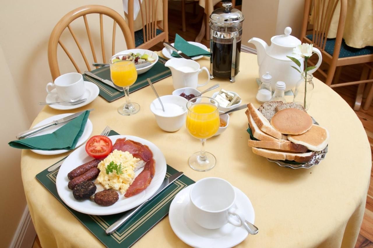 Отели типа «постель и завтрак» Griffin Lodge Guesthouse Голуэй